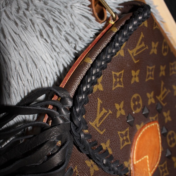 ❌SOLD❌Louis Vuitton cartouchiere MM ***UPCYCLED*** - Picture 3 of 8